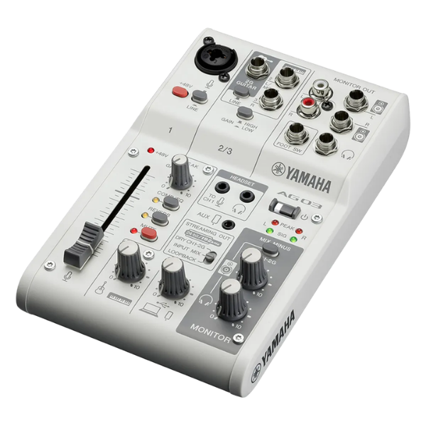Bàn Mixer Mini Yamaha AG03MK2