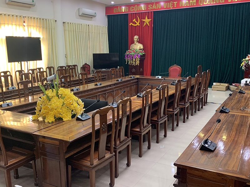 Âm thanh hội nghị không dây tại Uỷ ban nhân dân huyện Lương Tài - Bắc Ninh Âm thanh hội nghị không dây tại Uỷ ban nhân dân huyện Lương Tài - Bắc Ninh