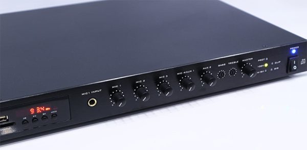 Amply-ITC-TD-60B-kich-thuoc-gon-gang-de-dang-lap-dat