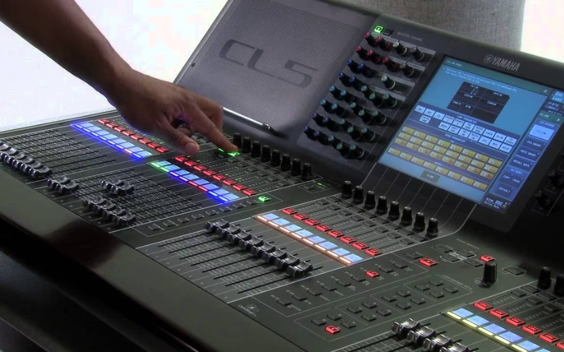 Nút PFL trên mixer là gì ? Ý nghĩa, công dụng và khi nào nên dùng Những lỗi thường gặp khi dùng nút PFL và cách xử lý