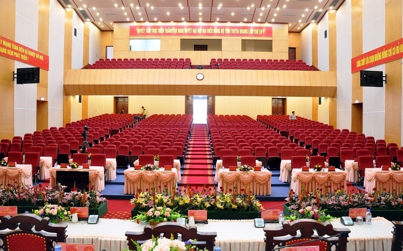 Hệ thống âm thanh hội trường chuẩn quốc tế