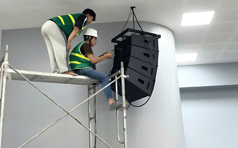 hệ thống âm thanh hội trường chuẩn quốc tế